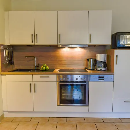 Tjalkstrasse-3 By Interhome